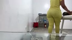 play Pielęgniarka BBW z dużym tyłkiem złapanym na ukrytym aparat