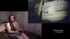 play Naughty Resident Evil 7: Playthrough de Brunette Gamer - Part 4