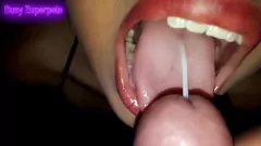 play Surorile latine senzuale împărtășesc o compilație cumshot: Natalia și Samanta