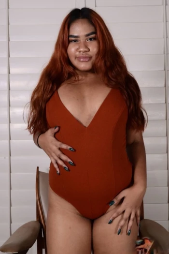 Pornstar Rozey Royalty