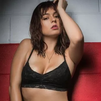 Pornostar Nova Cane