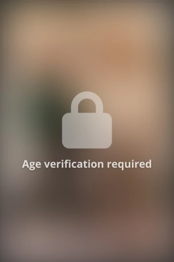 Actrita Mariana Lins