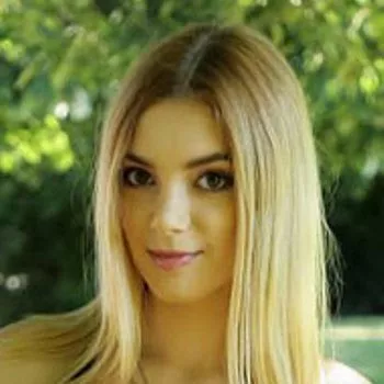 Porno Yıldızı Paola Hard
